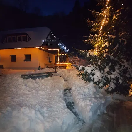 Apartma Pohorc - Macesen Appartement *